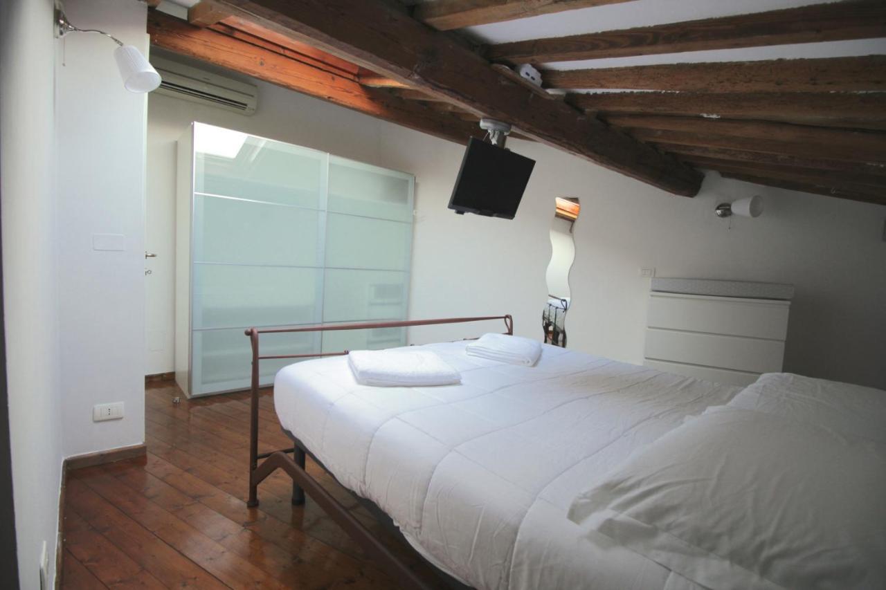 Kia Orana Guesthouse Livorno Kültér fotó